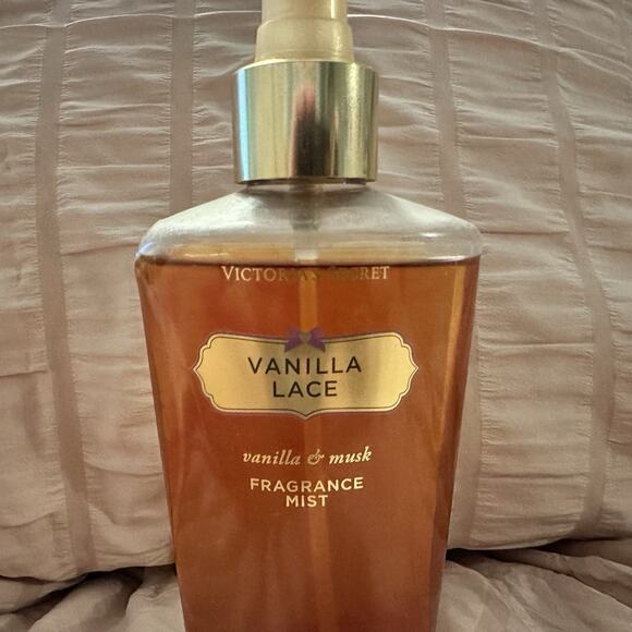 Victoria Secret Vanilla Lace Body Spray Vintage Rare Discontinued - Picture 2 of 6